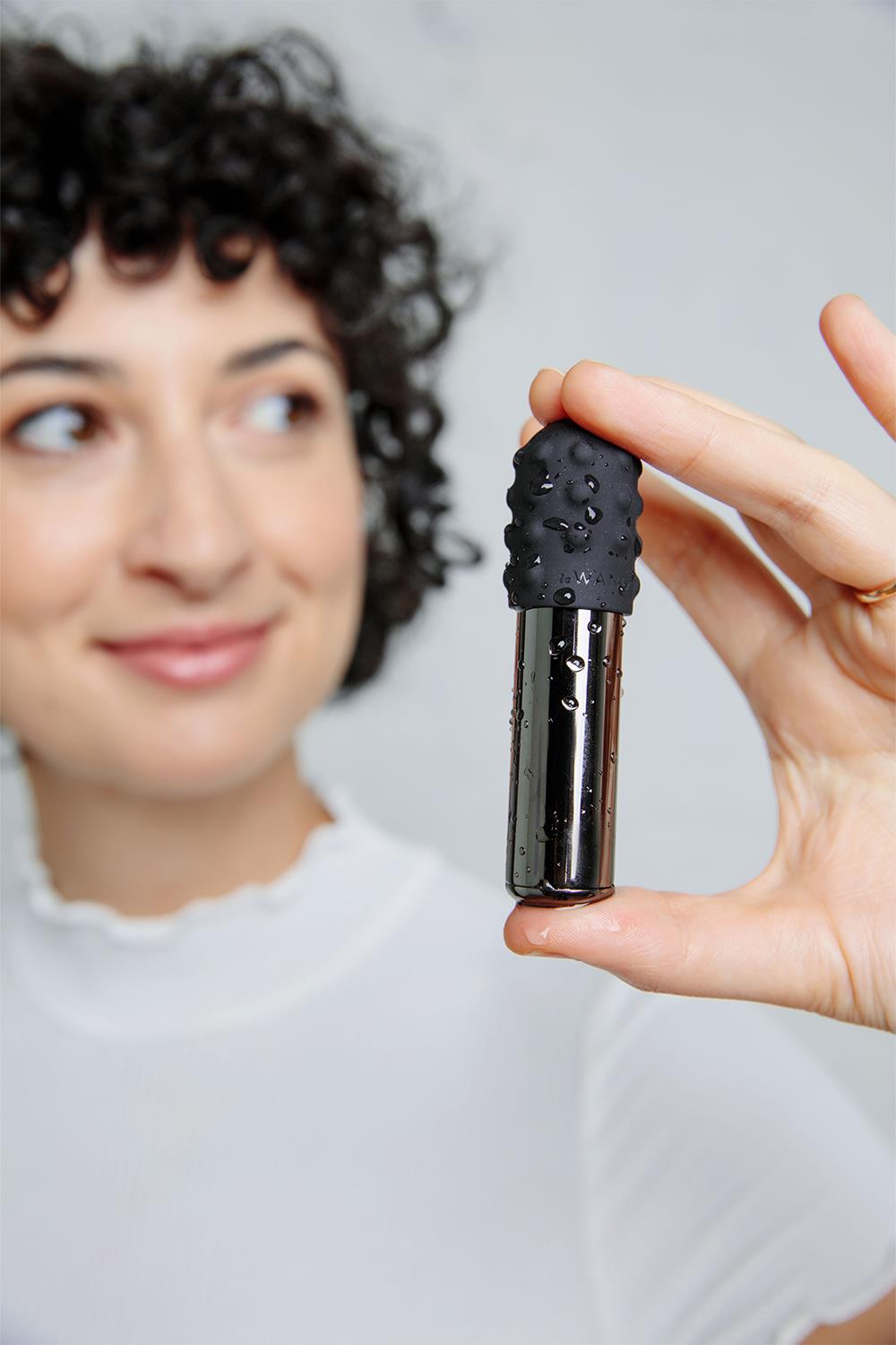 Le Wand - Bullet - Mini Vibrator - 2 Verwisselbare Opzetstukken - Zwart - Afbeelding 2