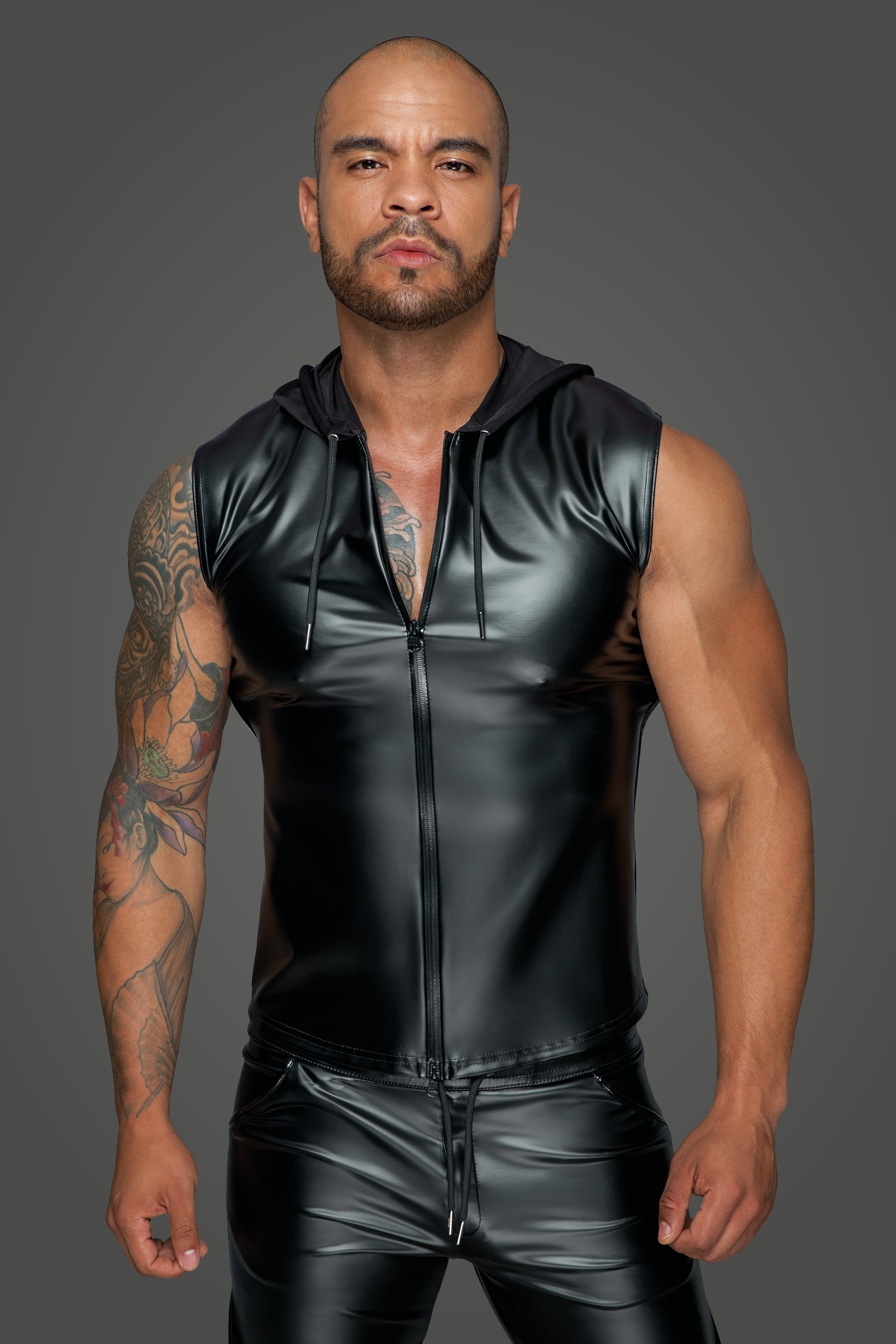 Noir Handmade Wetlook Hoody Mister Behaved - Afbeelding 3