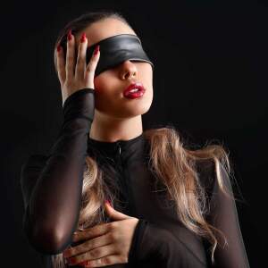 Patrice Catanzaro - Bandeau - Blindfold - Wetlook - Zwart