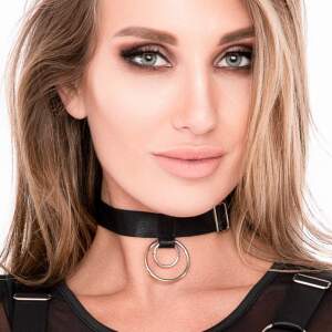 Kinky Diva - O-ring 1 Strap Collar - Verstelbaar - Zwart - Zilver